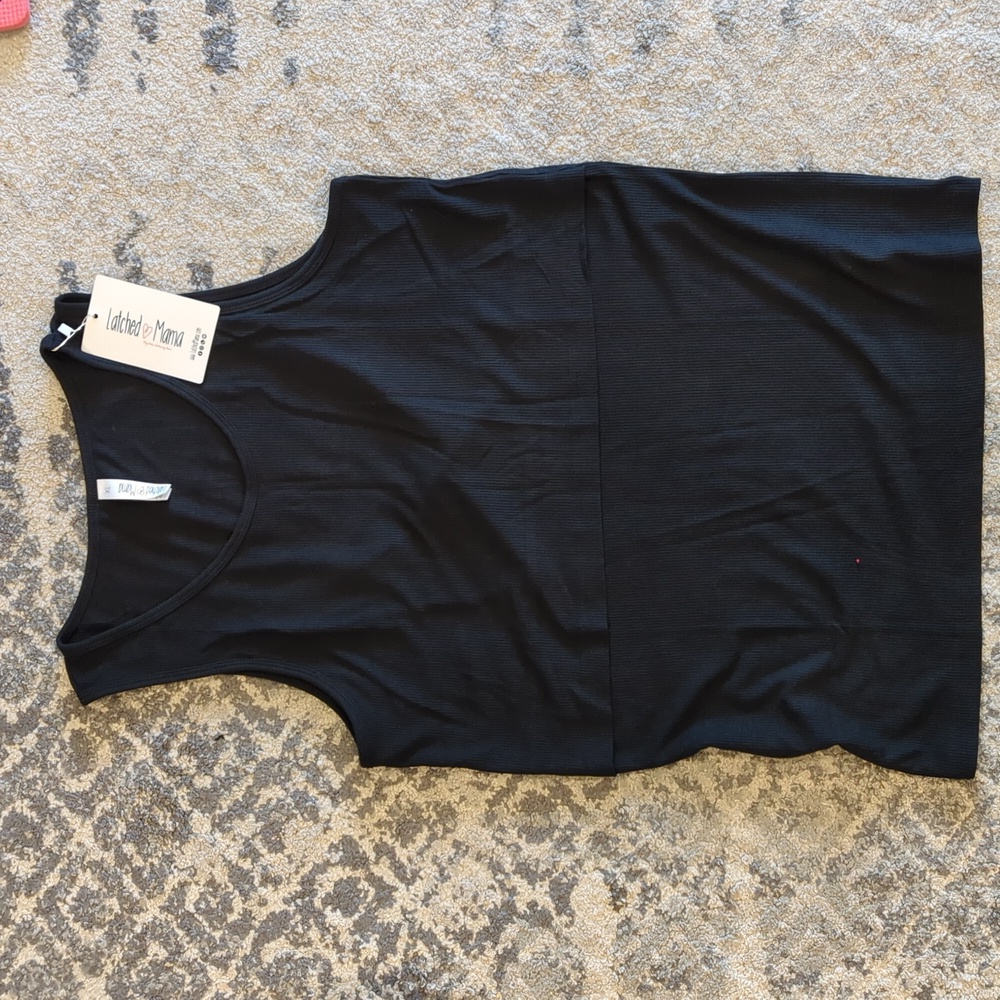 NWT Latched Mama black ribbed nursing tank, XL